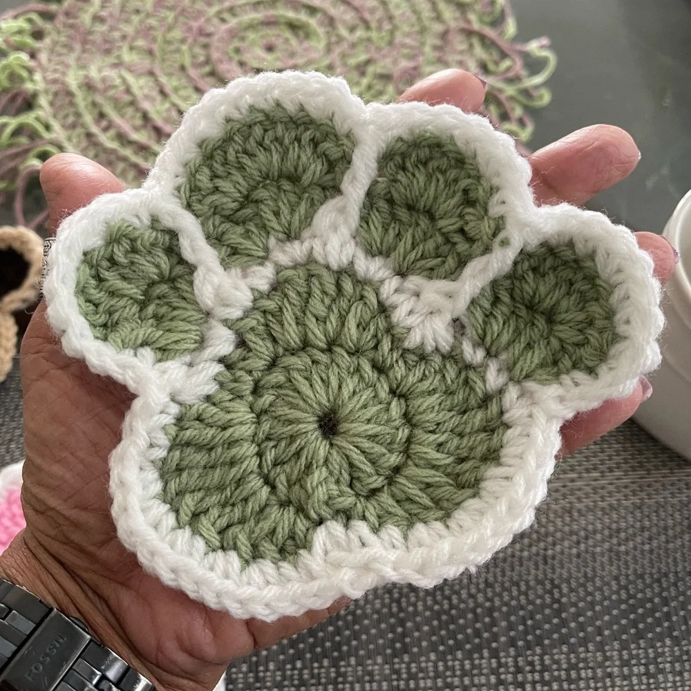 4 pieces set crochet dog paw Coaster handmade new